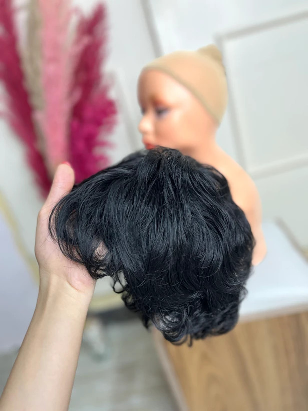 کلاهگیس کوتاه